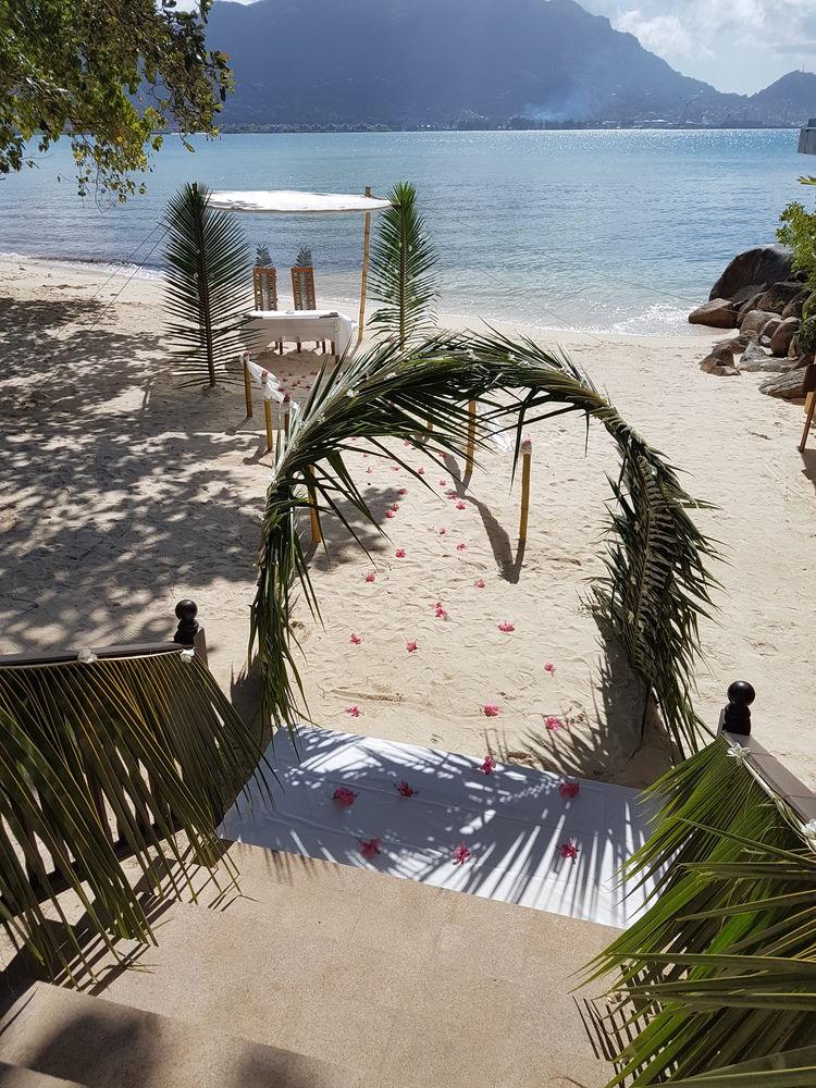 Cerf Island Resort Round Island Екстер'єр фото