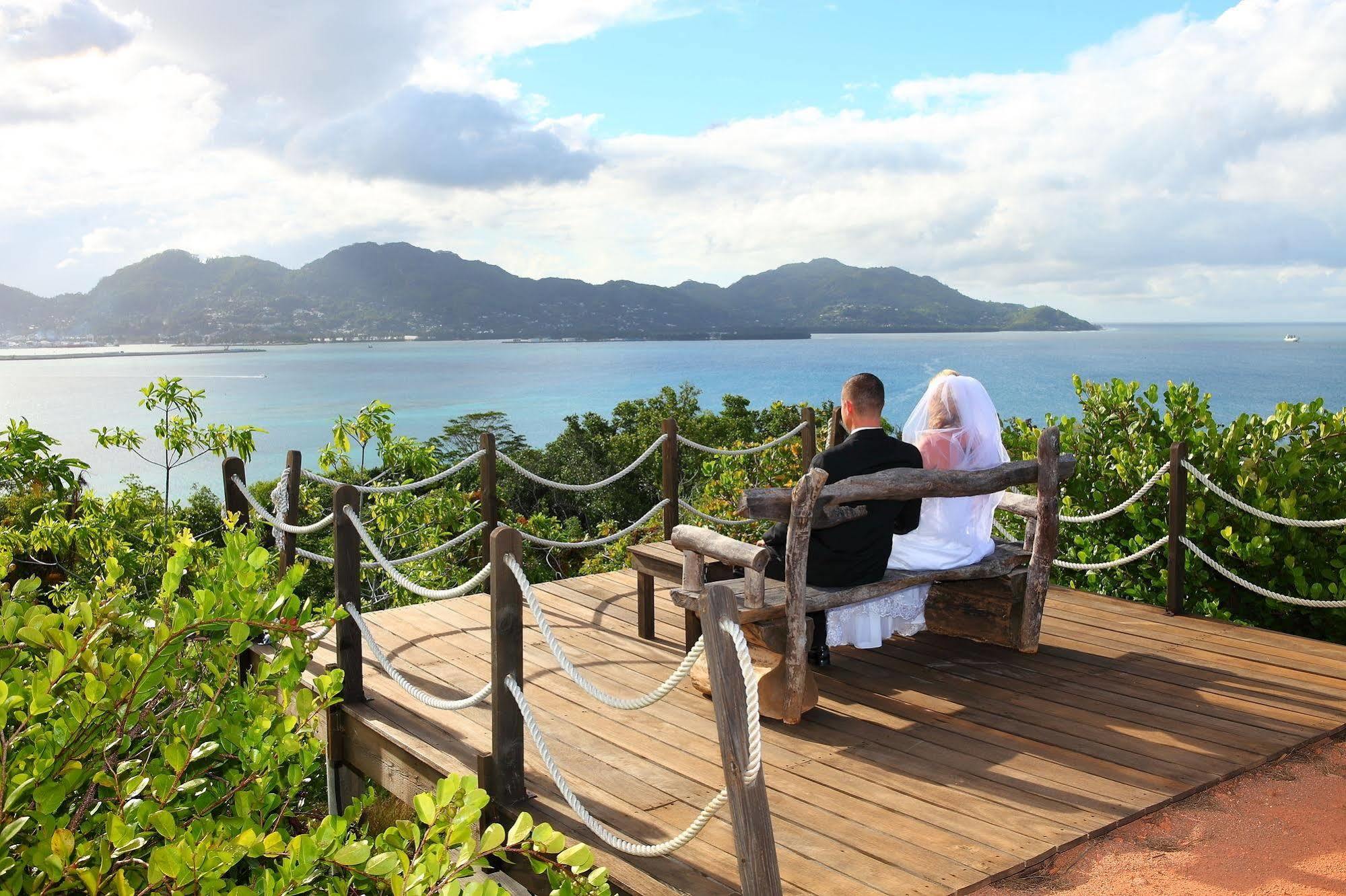 Cerf Island Resort Round Island Екстер'єр фото