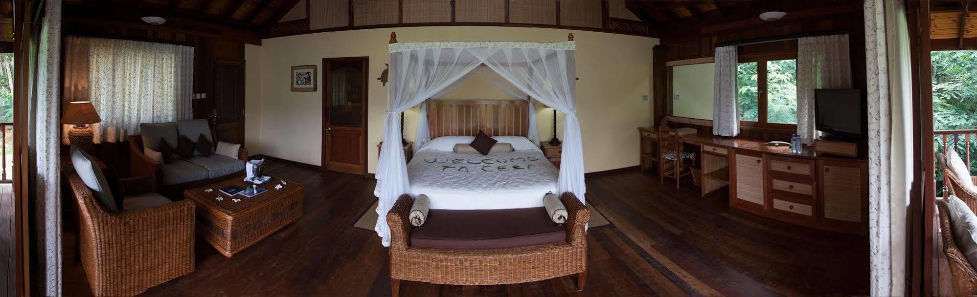 Cerf Island Resort Round Island Екстер'єр фото